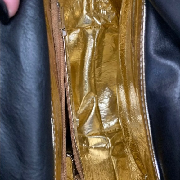 Gianfranco Ferre Pre-Owned 1980s Croc Leather Bag - Picture 7 of 10